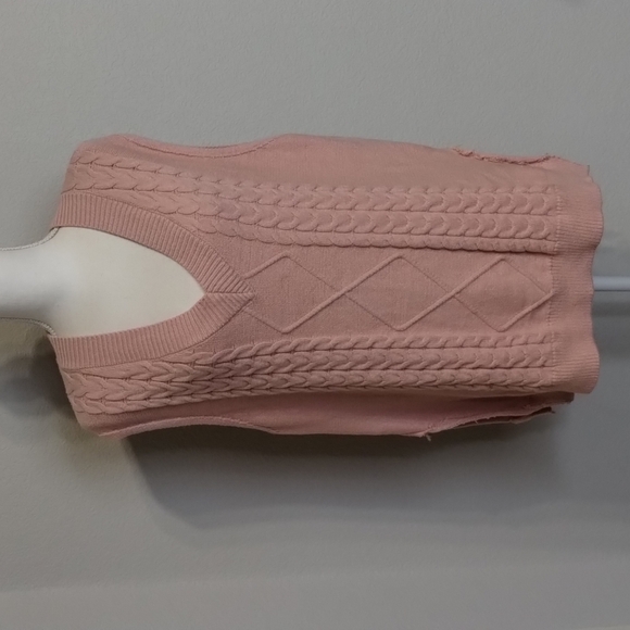 Pale Pink Cable Knit Sweater Vest Distressed Oversized unbranded - Picture 1 of 9